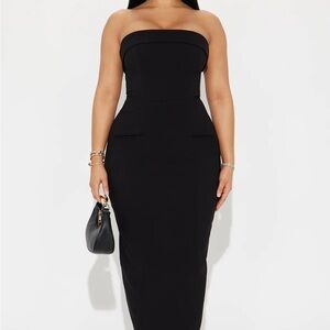 Elegant Black Strapless Dress
